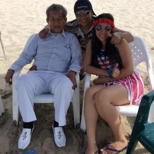 Meet your Posher, Henry